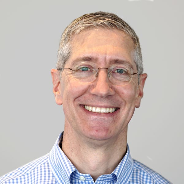 ラスロ・コーピッツ GENERAL COUNSEL VP