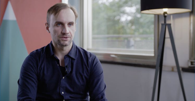 gated-asset/new10-lpg-mobile-hero